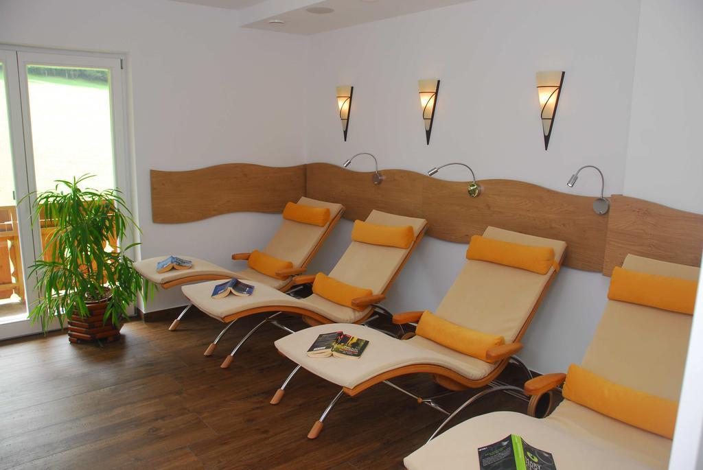 Alpenhotel Badmeister Flattach Bagian luar foto
